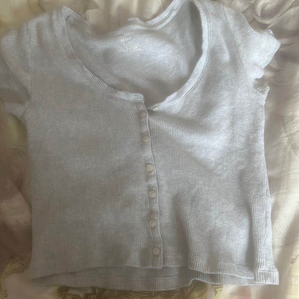 Ribbed aerie tank